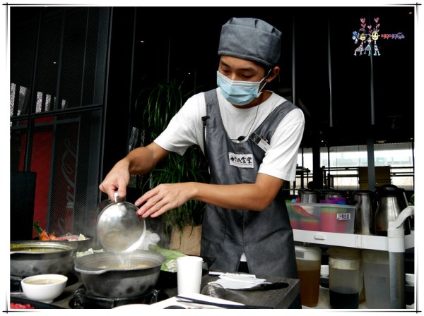 村民食堂, 桃園火鍋, 桃園美食,海月鍋物,火鍋, 藝文特區美食,