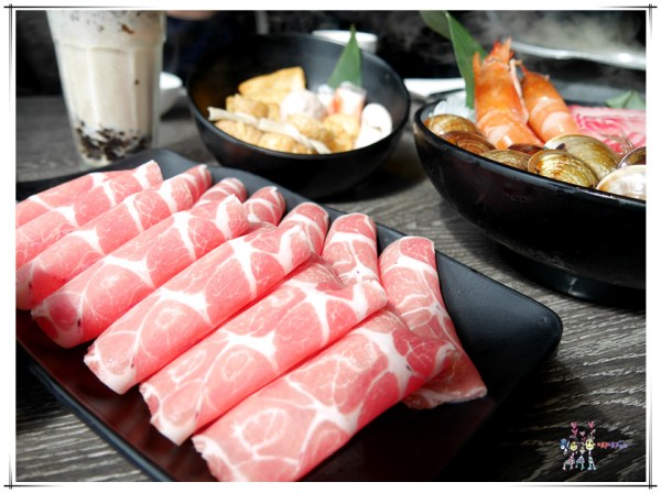 村民食堂, 桃園火鍋, 桃園美食,海月鍋物,火鍋, 藝文特區美食,