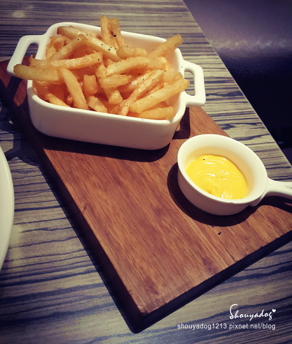 洋朵庭園餐廳:【義式料理】裝潢很有質感又平價的洋朵庭園餐廳-國際店