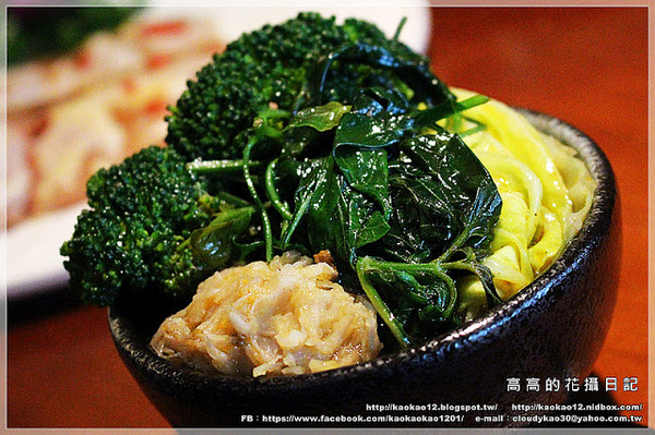 聚梧桐 臻品麻辣鍋物:【高雄】新興區。聚梧桐 臻品麻辣鍋物《可以喝的麻辣鍋》 三訪