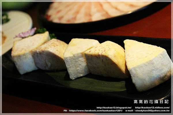 聚梧桐 臻品麻辣鍋物:【高雄】新興區。聚梧桐 臻品麻辣鍋物《可以喝的麻辣鍋》 三訪