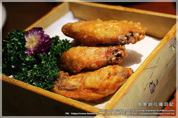 聚梧桐 臻品麻辣鍋物:【高雄】新興區。聚梧桐 臻品麻辣鍋物《可以喝的麻辣鍋》 三訪