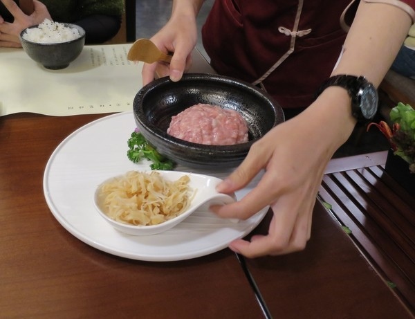 千里思念。相聚梧桐 / 聚梧桐 / 鍋物