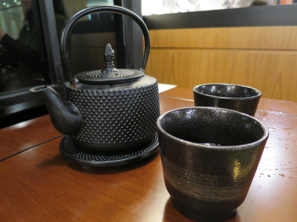 聚梧桐 臻品麻辣鍋物：千里思念。相聚梧桐~  ..聚梧桐-臻品麻辣鍋物