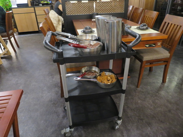 千里思念。相聚梧桐 / 聚梧桐 / 鍋物