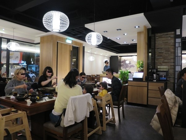 千里思念。相聚梧桐 / 聚梧桐 / 鍋物