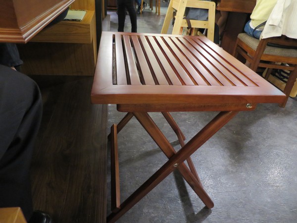 聚梧桐 臻品麻辣鍋物：千里思念。相聚梧桐~  ..聚梧桐-臻品麻辣鍋物