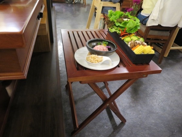 千里思念。相聚梧桐 / 聚梧桐 / 鍋物