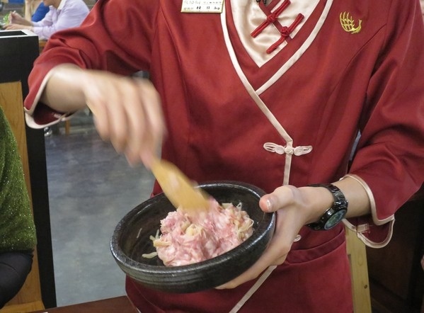 千里思念。相聚梧桐 / 聚梧桐 / 鍋物