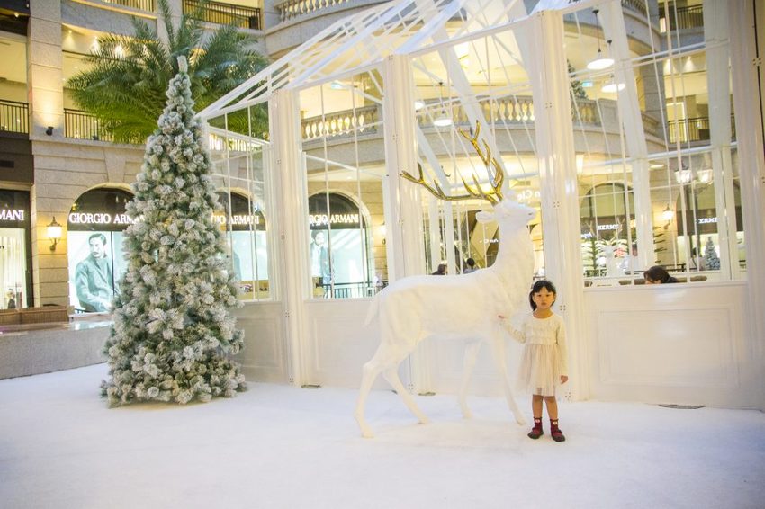 【台北活動】2018BELLAVITA寶麗聖誕奇境／貴婦百貨變成夢幻雪白世界，今年耶誕打卡必拍