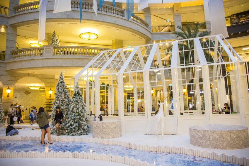 【台北活動】2018BELLAVITA寶麗聖誕奇境／貴婦百貨變成夢幻雪白世界，今年耶誕打卡必拍