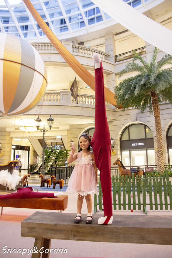 【玩樂．台北】BELLAVITA寶麗廣場粉紅運動小市集～粉紅色的游泳池、籃球場、淋浴間，最夢幻IG打卡景點 - 史努比遊樂園