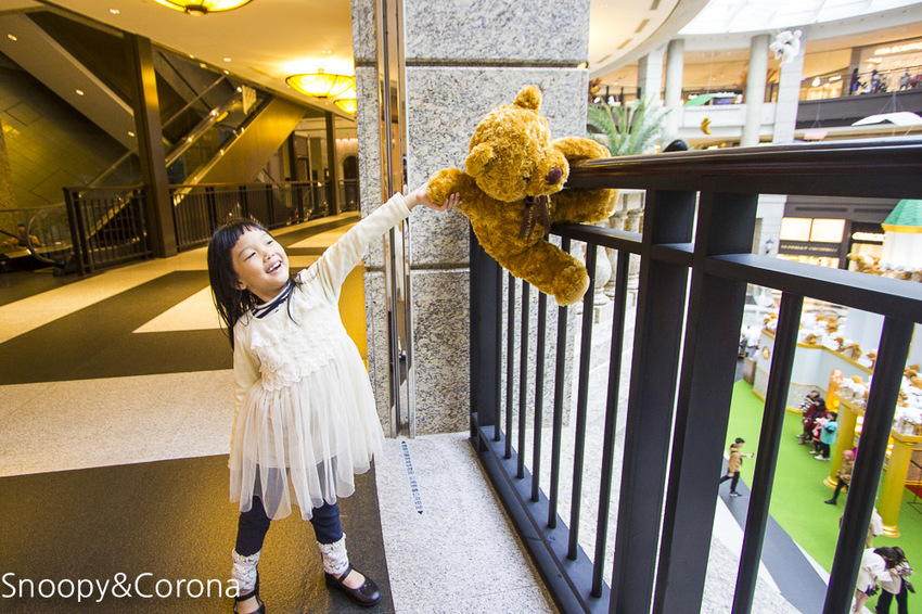 【台北活動】2019Bellavita寶麗廣塲耶誕佈置｜小熊王國大尋寶～上千隻熊熊與浪漫熊熊城堡信義區必拍