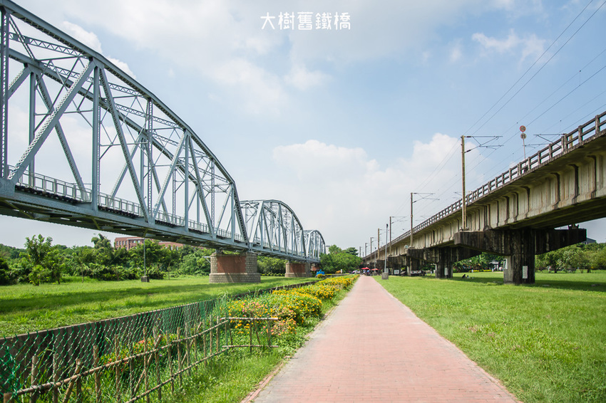 |高雄景點|大樹舊鐵橋天空步道,在濕地公園野餐、奔跑,還能漫步鋼架鐵橋步道看火車 - 阿婷的旅行札記。