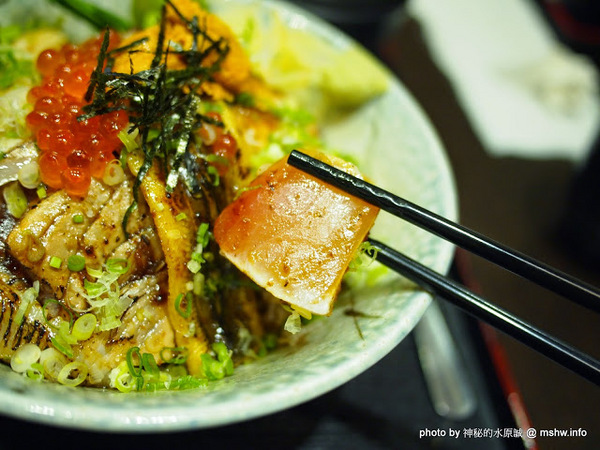 神川吞日式料理：【食記】台中Shen Chuan Tuen 神川吞日式料理.定食專賣@西屯中科水世界 : 料好實在,飽足感滿分喔^^