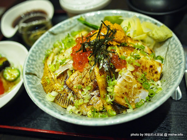 神川吞日式料理：【食記】台中Shen Chuan Tuen 神川吞日式料理.定食專賣@西屯中科水世界 : 料好實在,飽足感滿分喔^^