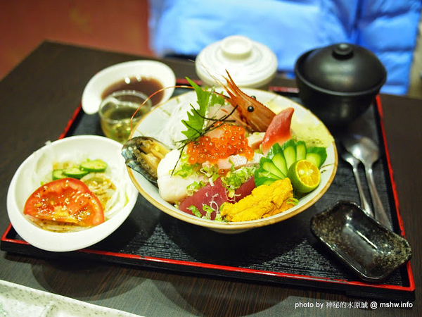 神川吞日式料理：【食記】台中Shen Chuan Tuen 神川吞日式料理.定食專賣@西屯中科水世界 : 料好實在,飽足感滿分喔^^