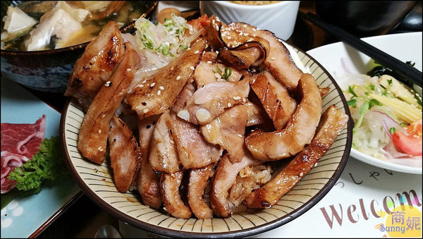 神川日式料理：中科美食。神川丼飯專賣。高CP值爆量肉山丼用料實在完勝連鎖丼飯店 值得再回訪