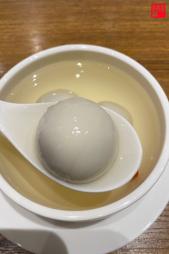 台中大遠百美食/台灣之光~享譽國際的小籠包「鼎泰豐」!冬至還有熱湯圓