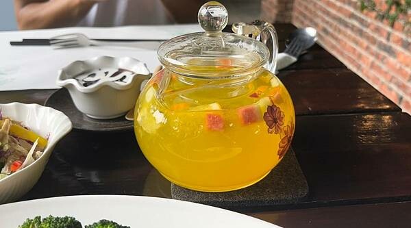 LINE_ALBUM_2022517_220517_14