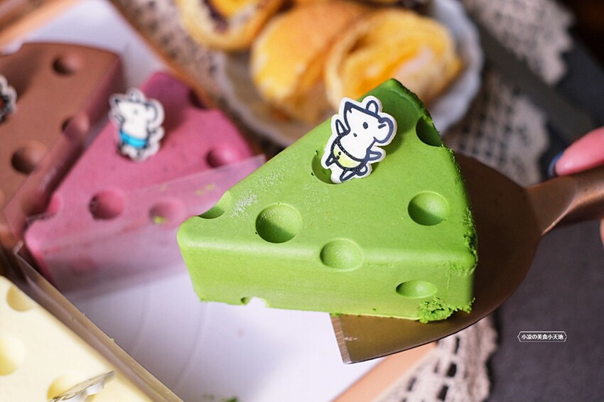 少女心噴發!台中七彩乳酪蛋糕一次吃得到7種口味,還有招牌小爆漿乳酪蛋糕、聯名利記年節禮盒,這麼美麗的甜點絕對讓你送禮體面!!