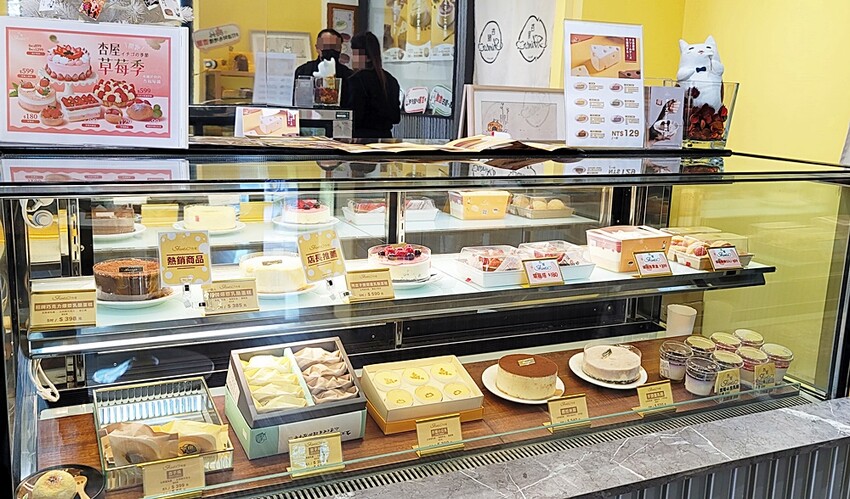 少女心噴發!台中七彩乳酪蛋糕一次吃得到7種口味,還有招牌小爆漿乳酪蛋糕、聯名利記年節禮盒,這麼美麗的甜點絕對讓你送禮體面!!