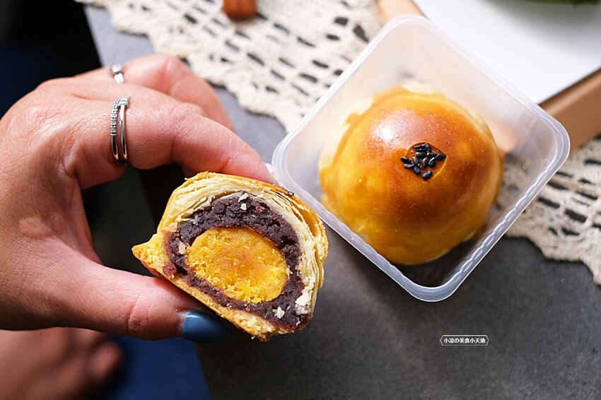 少女心噴發!台中七彩乳酪蛋糕一次吃得到7種口味,還有招牌小爆漿乳酪蛋糕、聯名利記年節禮盒,這麼美麗的甜點絕對讓你送禮體面!!