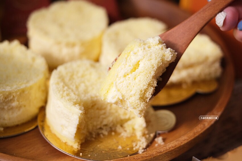 少女心噴發!台中七彩乳酪蛋糕一次吃得到7種口味,還有招牌小爆漿乳酪蛋糕、聯名利記年節禮盒,這麼美麗的甜點絕對讓你送禮體面!!