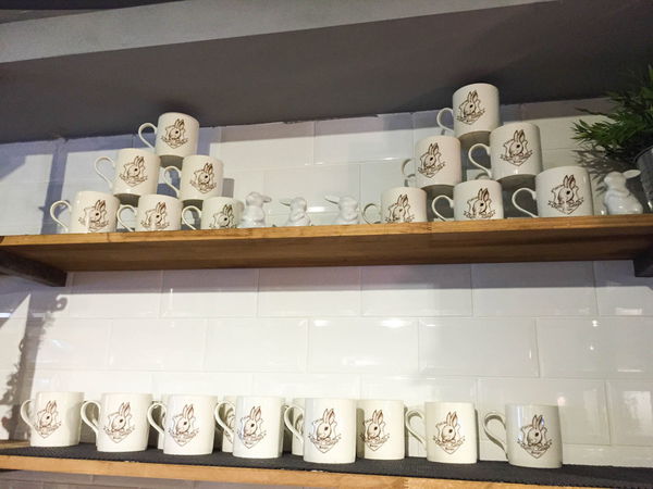 RABBIT RABBIT Premium兔子兔子美式餐廳 - 裝潢正點，樂趣滿點