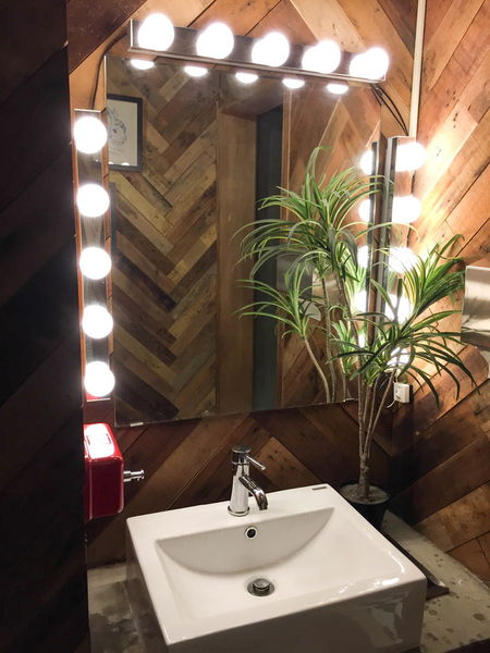 RABBIT RABBIT Premium兔子兔子美式餐廳 - 裝潢正點，樂趣滿點