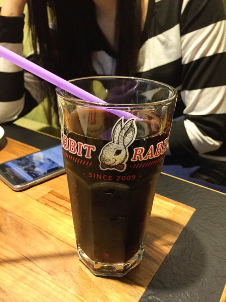 RABBIT RABBIT Premium兔子兔子美式餐廳 - 裝潢正點，樂趣滿點