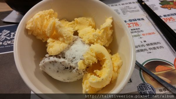 『呷』「捷運行天宮站」☆ 藍象廷泰式火鍋 ☆ 酸辣又開胃的泰式火鍋