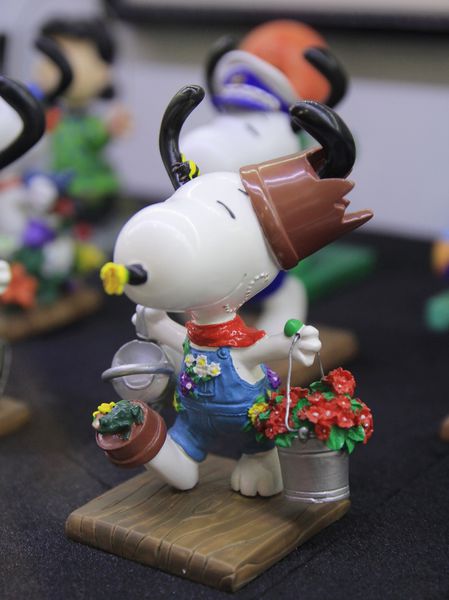 Snoopy 65週年巡迴特展，走進花生漫畫，獨家邀請史努比妹妹Belle(貝兒)，台北松山文創園區，
