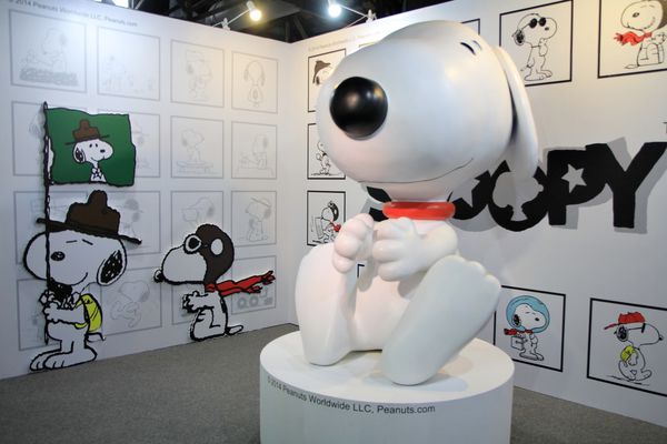 Snoopy 65週年巡迴特展，走進花生漫畫，獨家邀請史努比妹妹Belle(貝兒)，台北松山文創園區，