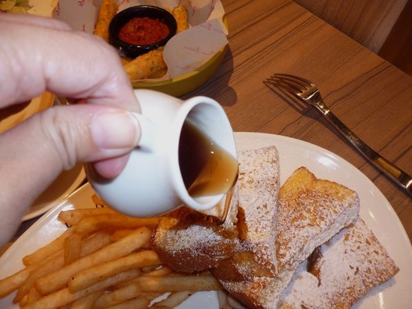 House Bistro 好適廚坊：紮實多汁的經典牛肉堡--House Bistro 好適廚坊口碑券体驗心得