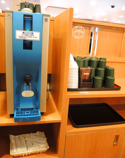 藏壽司：呷飽祙【台北中山･くら寿司 藏壽司 Kura Sushi】好吃又好玩的迴轉壽司