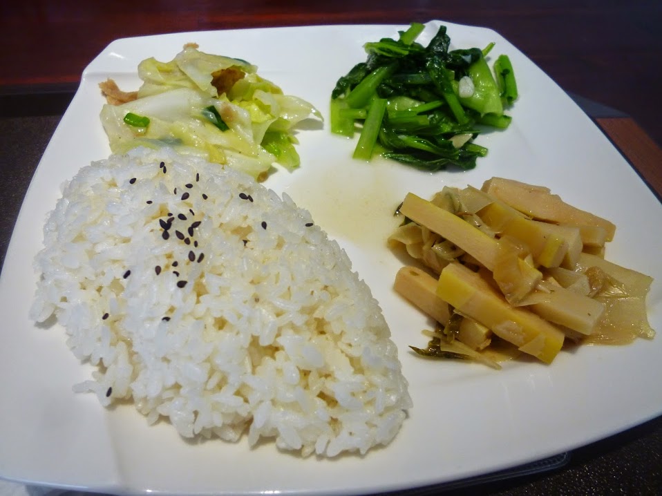 【台中南區】吃到平價美味午餐之餘，還可以順道一起做小公益～－澄品廚房