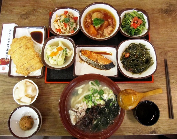 只今家庭料理：＊口碑券＊只今家庭料理 - 日式風味精緻自助餐