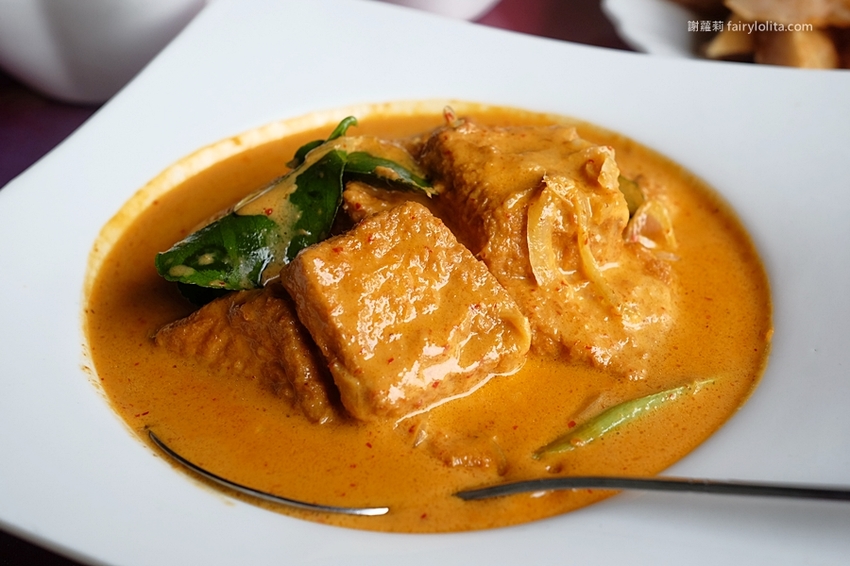 曼谷皇朝。挑戰全台超高CP值泰式料理,只要59元就能吃得到,消費滿700元再送椒麻雞! @蹦啾♥謝蘿莉 La vie heureuse