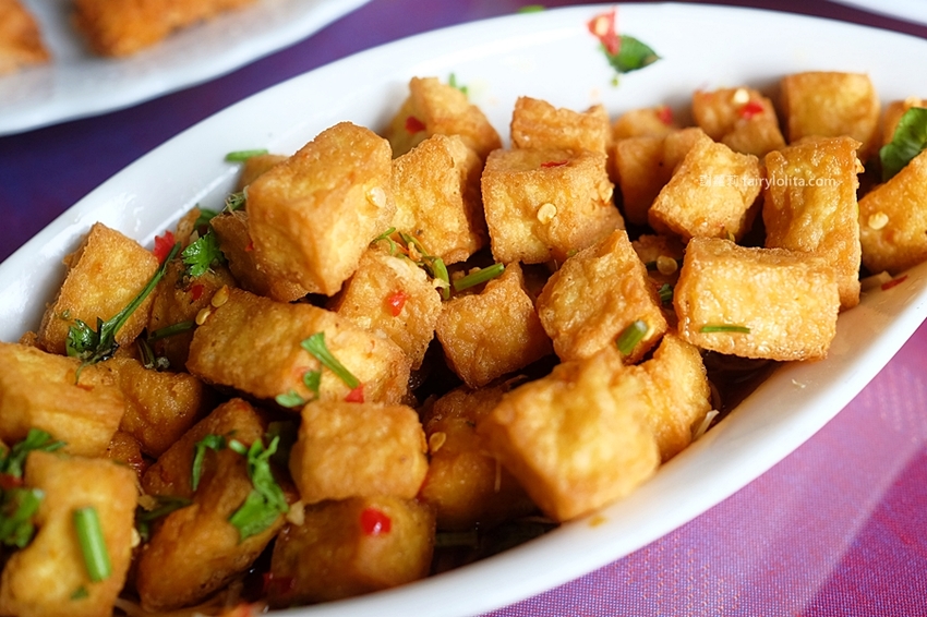 曼谷皇朝。挑戰全台超高CP值泰式料理,只要59元就能吃得到,消費滿700元再送椒麻雞! @蹦啾♥謝蘿莉 La vie heureuse