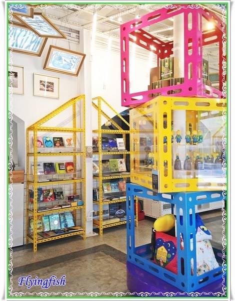 故事團團轉 Never Ending Story (幾米品牌概念店)：✜ 令人驚喜連連又饒富童趣ㄟ生活美學 -「幾米品牌概念店 : "故事團團轉 Never Ending Story"」٩(๑❛ᴗ❛๑)۶