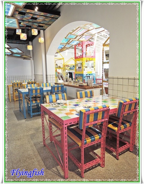 故事團團轉 Never Ending Story (幾米品牌概念店)：✜ 令人驚喜連連又饒富童趣ㄟ生活美學 -「幾米品牌概念店 : "故事團團轉 Never Ending Story"」٩(๑❛ᴗ❛๑)۶