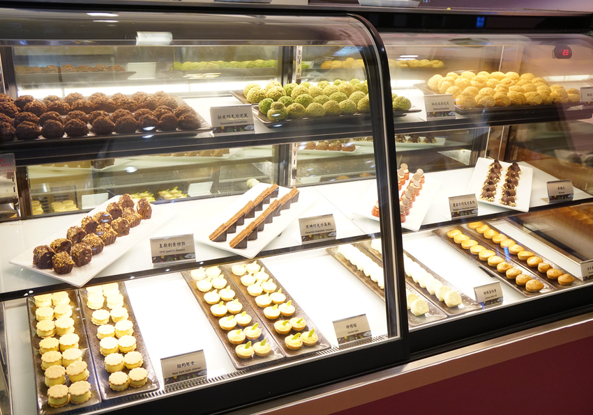 [高雄自助餐推薦]君鴻國際酒店百匯栢麗廳-高雄最美高空自助餐餐廳x豐富菜色高C/P值 - 美食好芃友