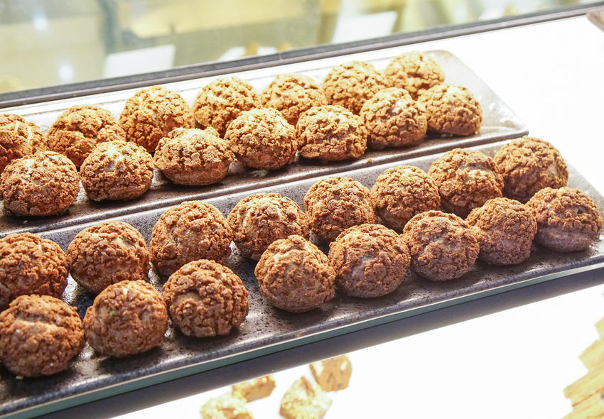 [高雄自助餐推薦]君鴻國際酒店百匯栢麗廳-高雄最美高空自助餐餐廳x豐富菜色高C/P值 - 美食好芃友