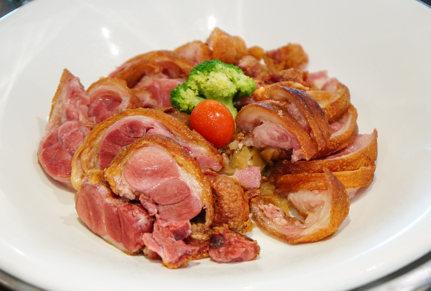 [高雄自助餐推薦]君鴻國際酒店百匯栢麗廳-高雄最美高空自助餐餐廳x豐富菜色高C/P值 - 美食好芃友