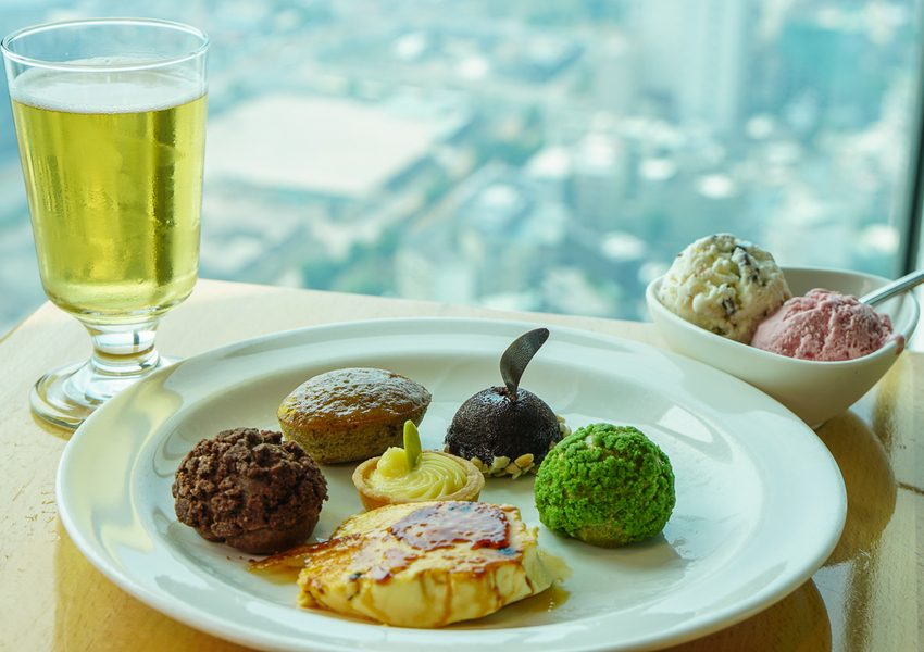 [高雄自助餐推薦]君鴻國際酒店百匯栢麗廳-高雄最美高空自助餐餐廳x豐富菜色高C/P值 - 美食好芃友