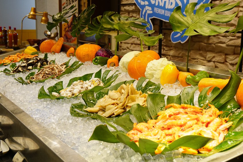 [高雄自助餐推薦]君鴻國際酒店百匯栢麗廳-高雄最美高空自助餐餐廳x豐富菜色高C/P值 - 美食好芃友