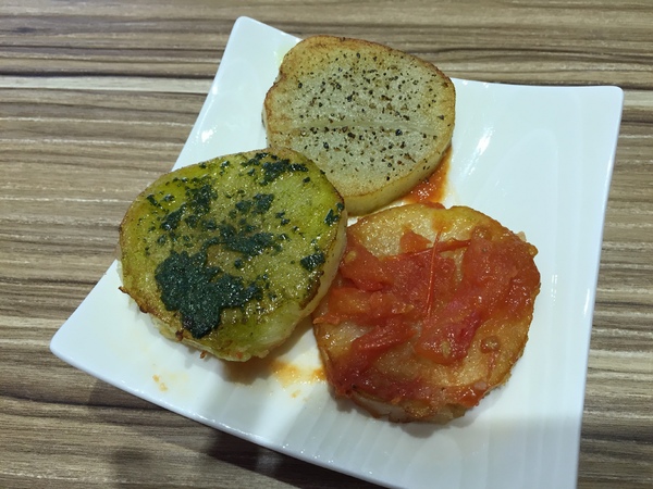 偶爾吃素：偶爾吃素