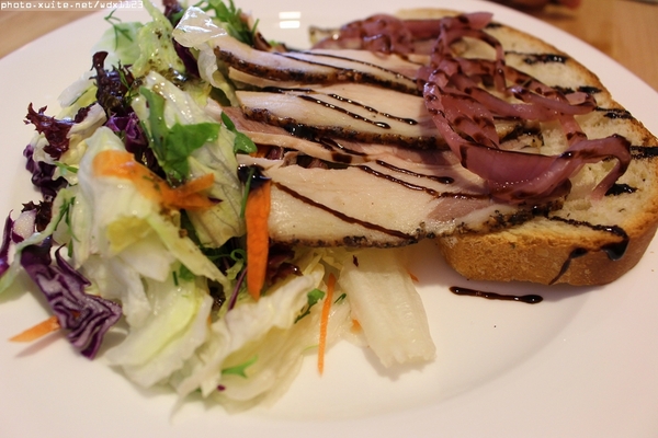 Just diner傑斯丹尼：Just diner傑斯丹尼✪好吃的墨西哥飯~104.02.05