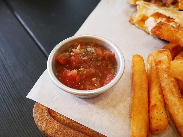 Just diner傑斯丹尼：Just diner傑斯丹尼-台中西區巷弄早午餐  手作食材最能表現餐點風味  躲在巷子裡的好味道    不要說我沒告訴你